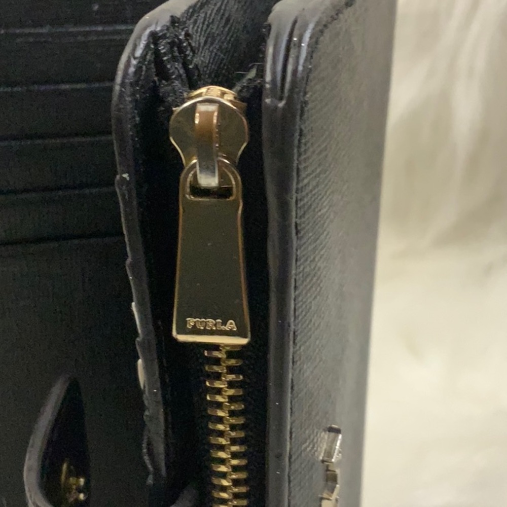 Furla Camelia Black Women's Wallet (NWOT) - Picture 9 of 17